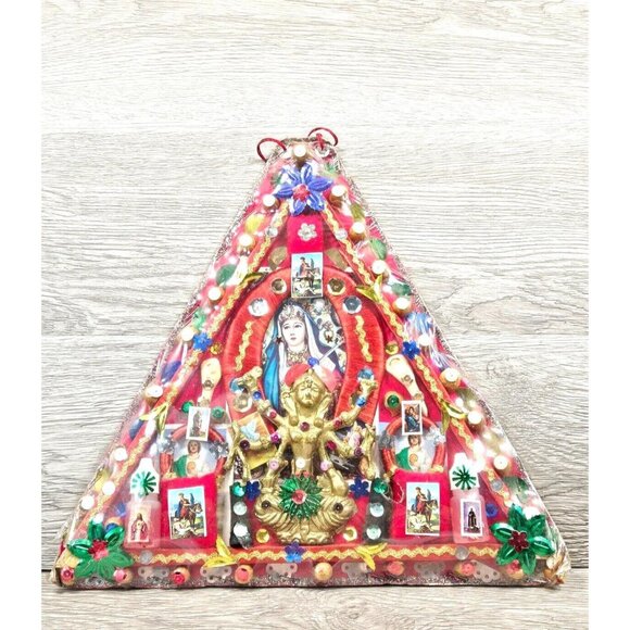 Our Lady Of Guadalupe The Secret of the Virtuous Horseshoe Amulet Triangular - Picture 1 of 15